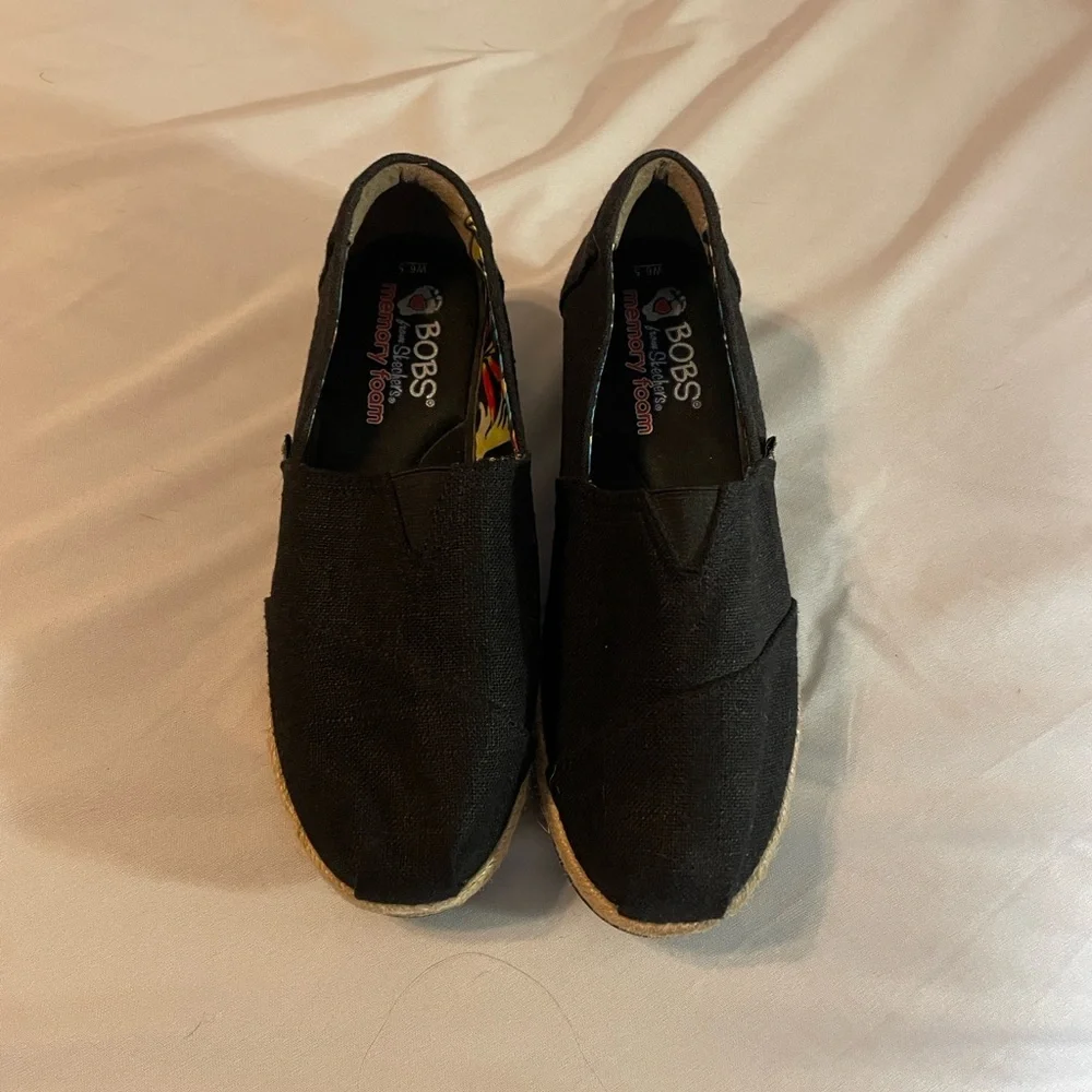 BOBS Skechers Black Canvas Arch Memory Foam Slip-On Shoes 6.5 Ladies Weave Heel - Picture 4 of 7